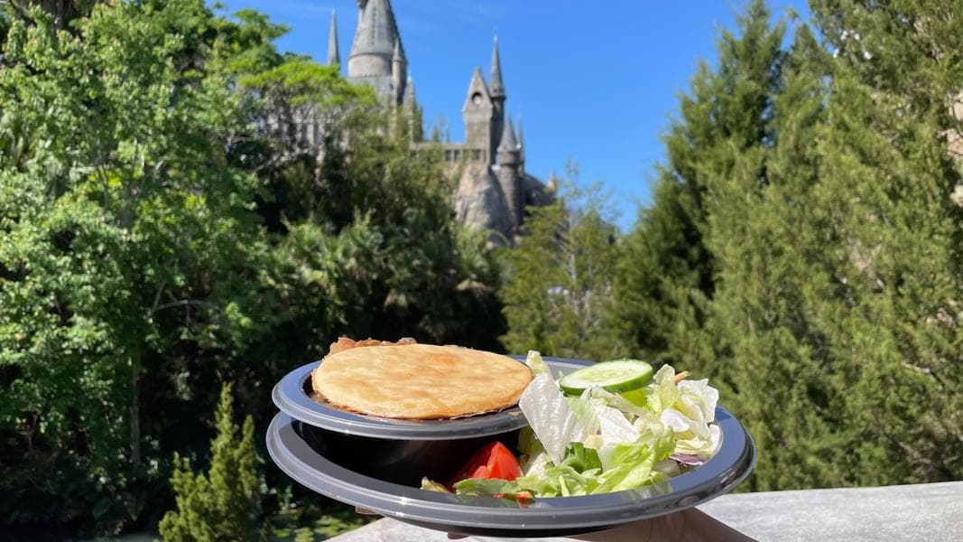 REVIEW: Vegan Mushroom Pie is a Savory and Sweet New Addition to the Three Broomsticks at Universal’s Islands of Adventure