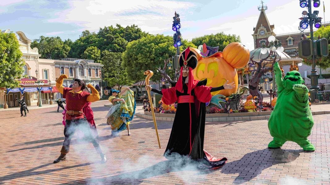 Disney Villains Take Over Hong Kong Disneyland for Halloween Time 2025