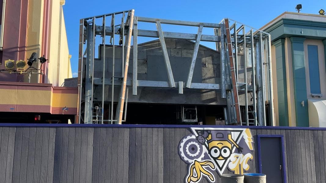 Painting and Entrance Construction Continue on Minions ‘Villain-Con’ Attraction at Universal Studios Florida