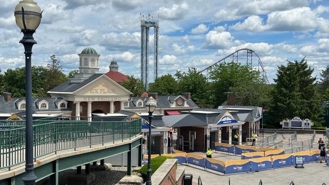 Six Flags New England: The Good, The Bad and The Meh