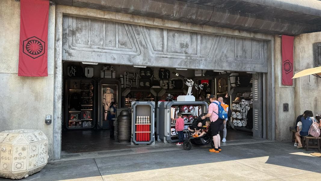 BREAKING: Star Wars Galaxy’s Edge Timeline Jumping to Original Trilogy, Major Changes Coming to Disneyland