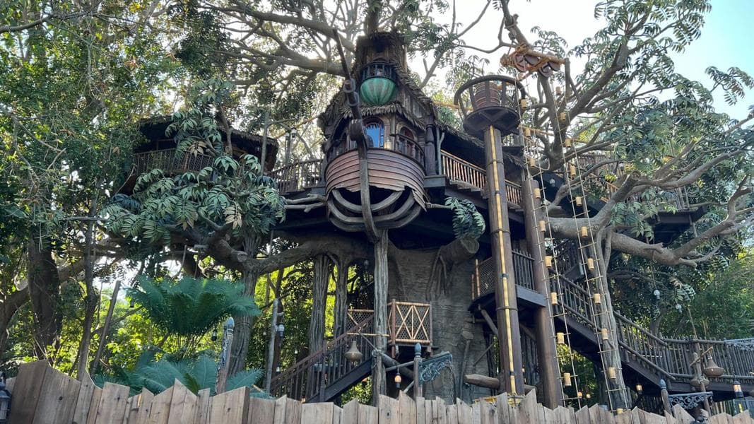 Magic Key Holder Preview Announced for Adventureland Treehouse at Disneyland
