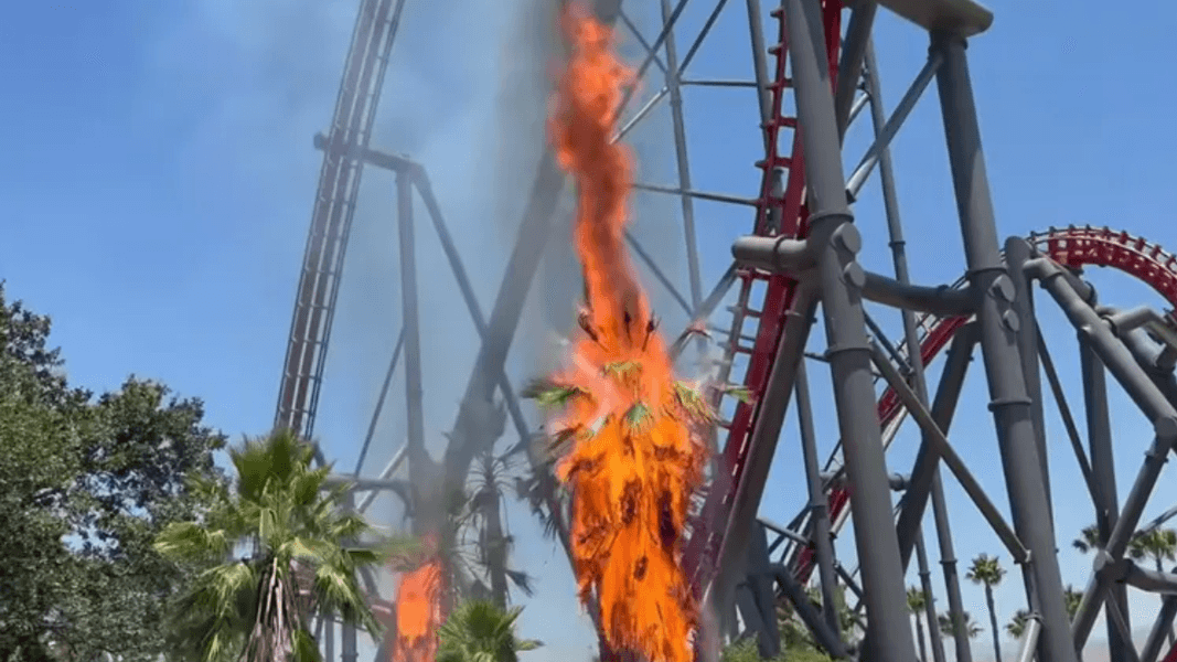 Fire Breaks Out Next to X2 Coaster at Six Flags Magic Mountain