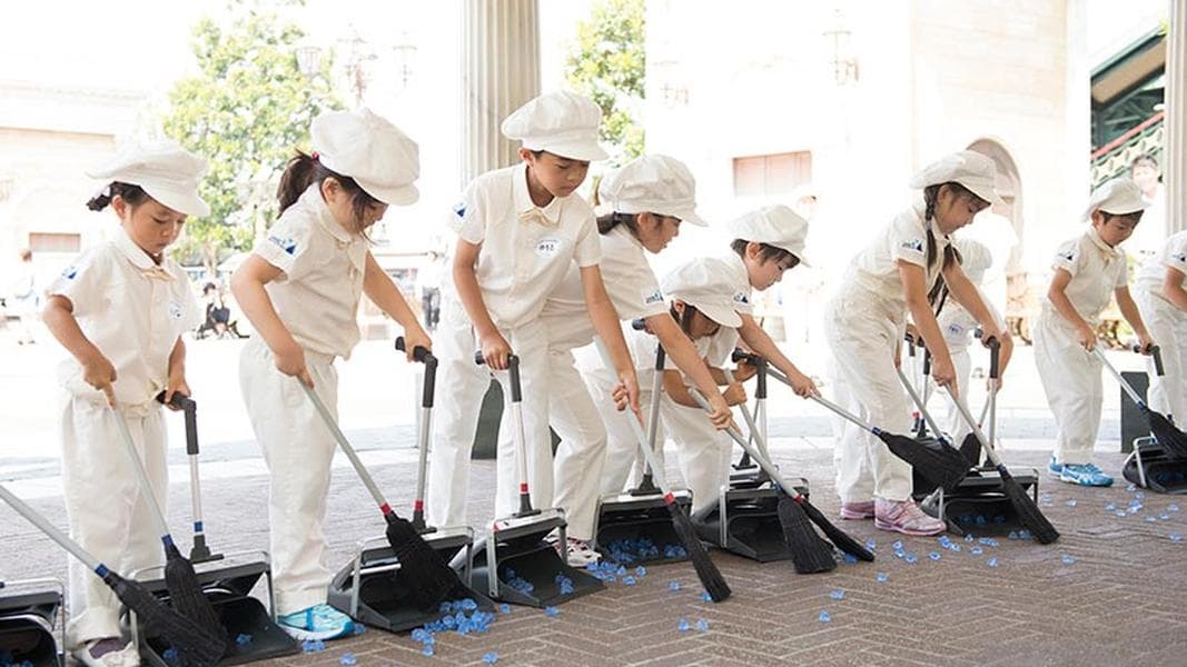 Tokyo Disney Resort Selling Vacation Package Where Kids Get to Be Theme Park Custodians
