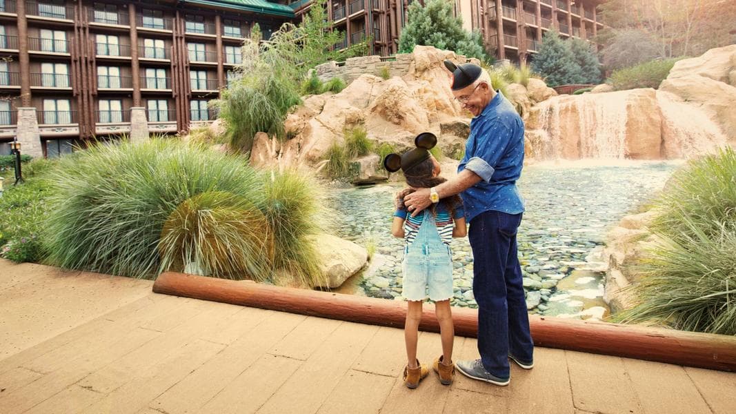 Disney Vacation Club Announces Return of Welcome Home Weeks for 2025 with Treats, Discounts, and More
