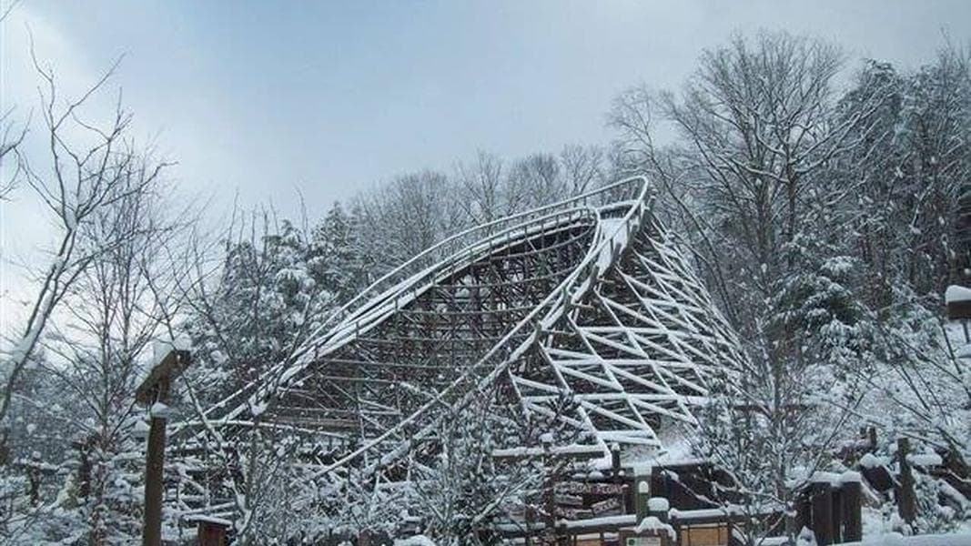 Dollywood Covered in Blanket of Snow