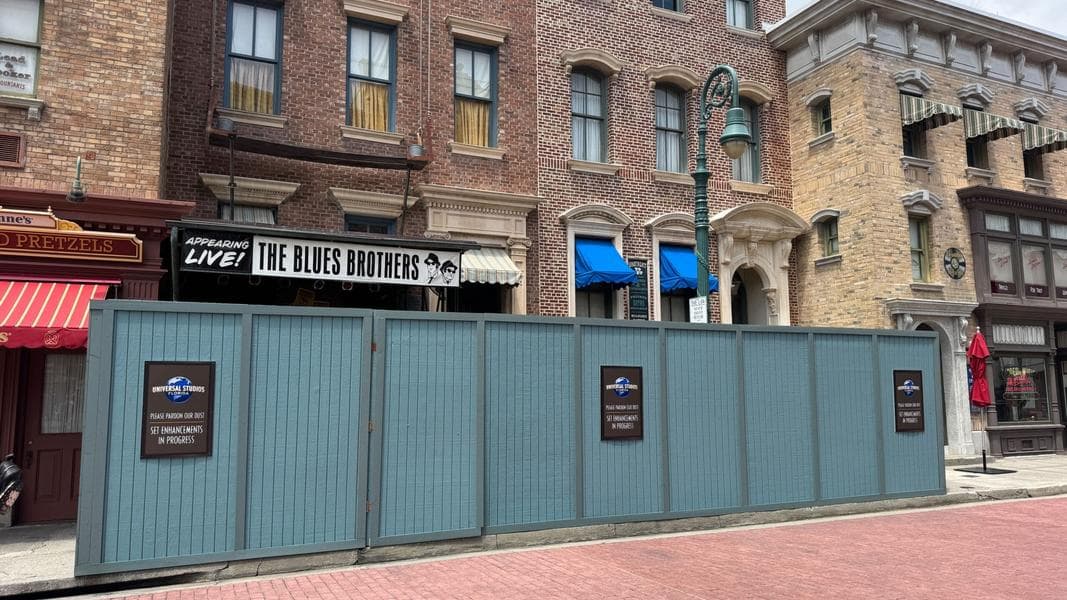 Construction Walls Around Blues Brothers Stage, Arcade Closed, and More Work in Universal Studios Florida