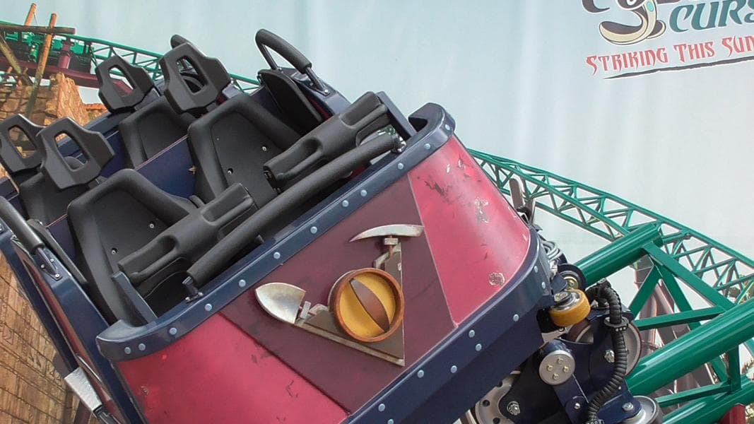 Cobra’s Curse Spinning Coaster: Construction Update and Elevator Lift Testing