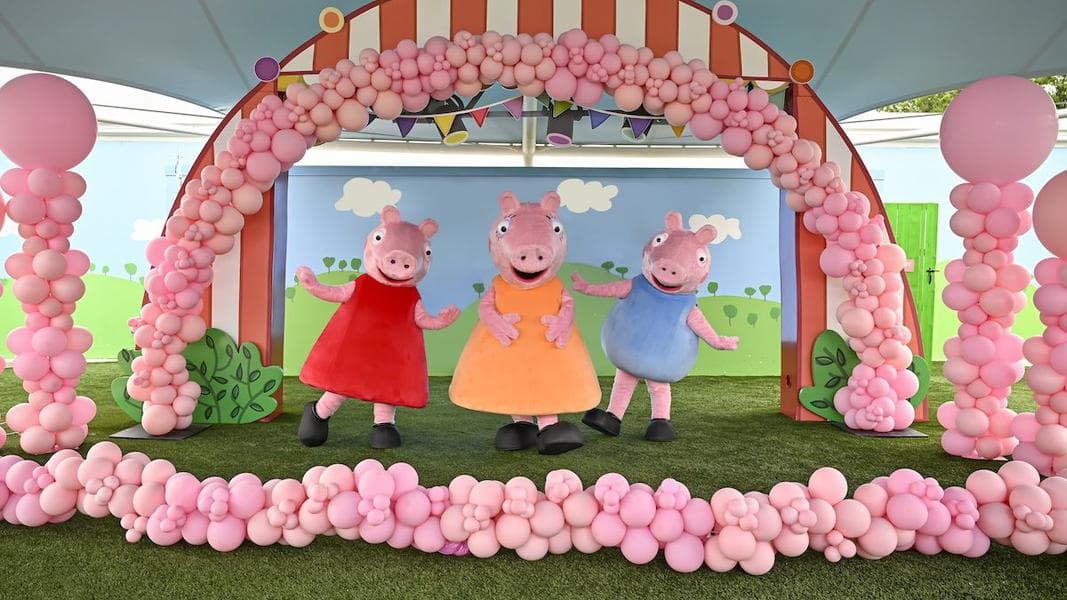 Mummy Pig’s baby coming to Peppa Pig Theme Parks