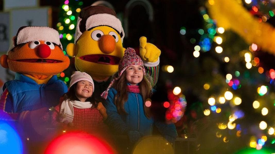 SeaWorld Orlando’s Christmas Celebration returns with new Sesame Street parade