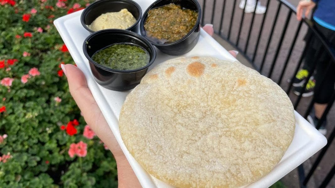REVIEW: Grilled Kebabs and Stone-baked Moroccan Bread Offer Staple Flavors at Tangierine Café: Flavors of the Medina for the 2023 EPCOT International Festival of the Holidays