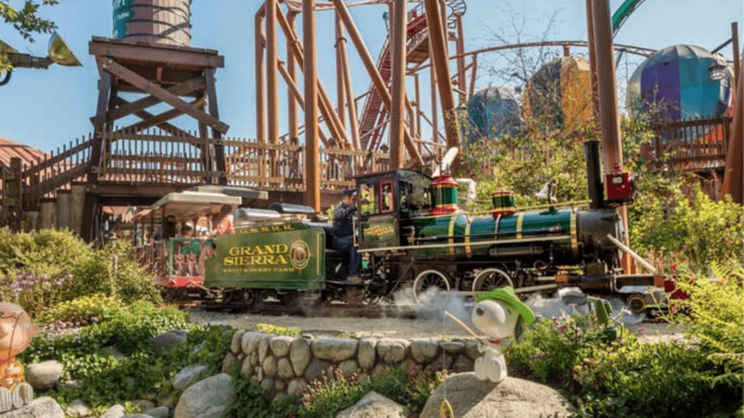 News! Theme Park Restaurants Could Be Taking Steps Towards Reopening