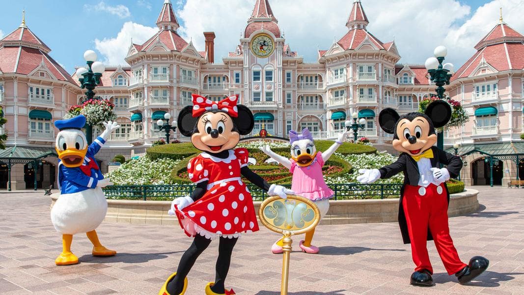 Verblijven Disneyland Paris van 31 maart 2026 t/m 31 maart 2027 te boeken vanaf 9 september 2025.