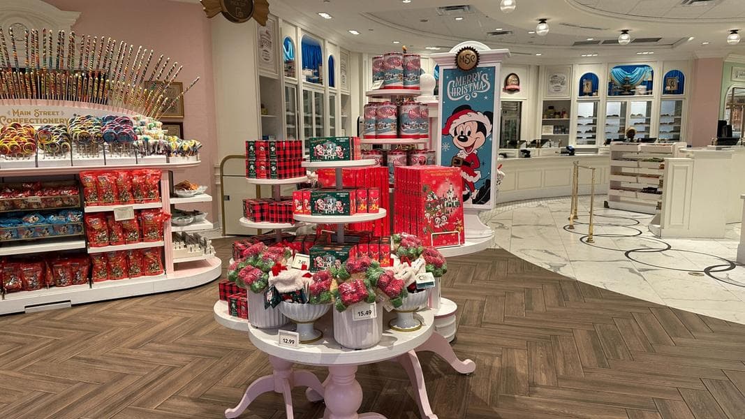 Christmas Arrives at Main Street Confectionery in Magic Kingdom