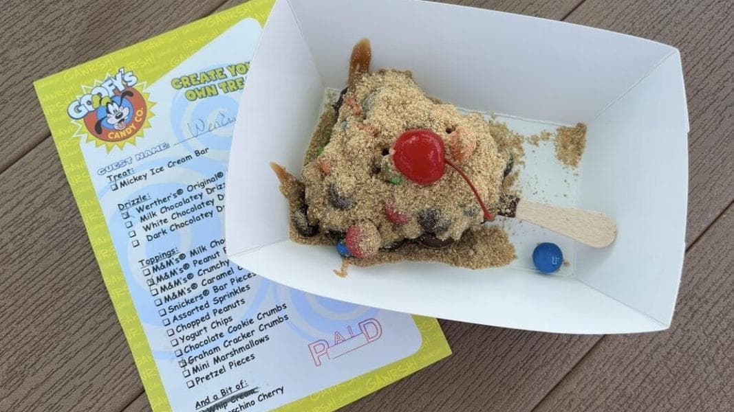 REVIEW: Customizable Mickey Ice Cream Bars Arrive at Goofy’s Candy Co. in Disney Springs