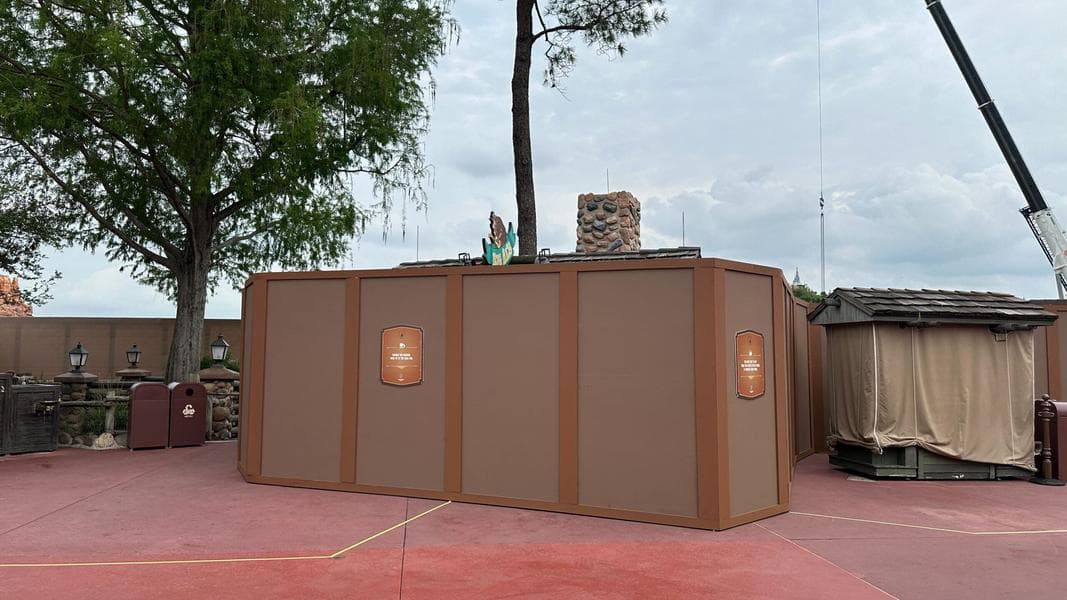 Big Al’s at Magic Kingdom Now Behind Construction Walls