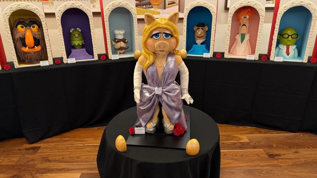 Muppets Easter Eggs Decorate Disney’s Contemporary Resort Display