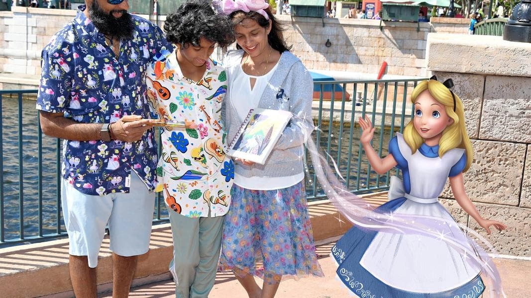 Alice in Wonderland, Encanto, and More Photo Ops at Walt Disney World for Women’s History Month