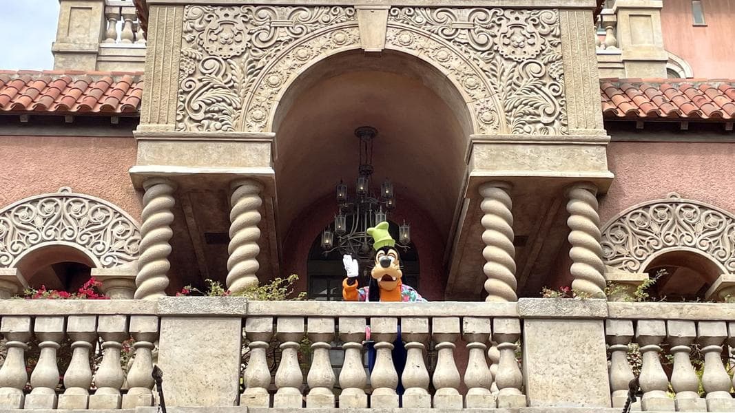 Parks Exclusive FiGPiNs Drop into the Darkroom, True Love’s Kiss Spiked Milkshake Delights, Xandarian Starship Continues to Take Shape, & More: Disney’s Hollywood Studios & EPCOT Photo Report 2/15/2022