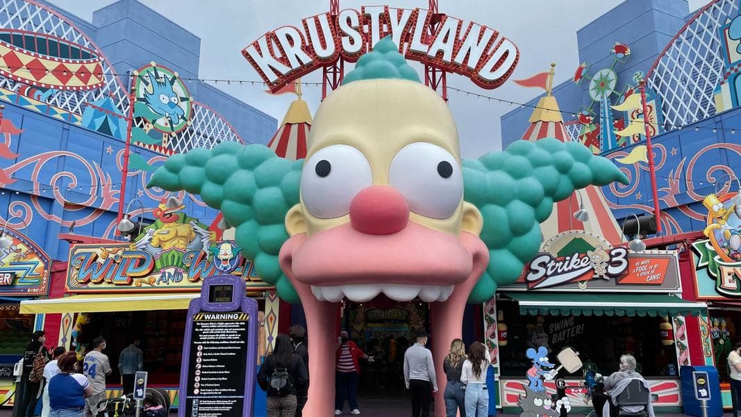 “It would Destroy Them” Says Showrunner on Simpsons Removal from Universal Parks