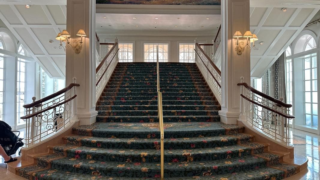 Grand Floridian Lobby Staircase Reopens with New Carpet