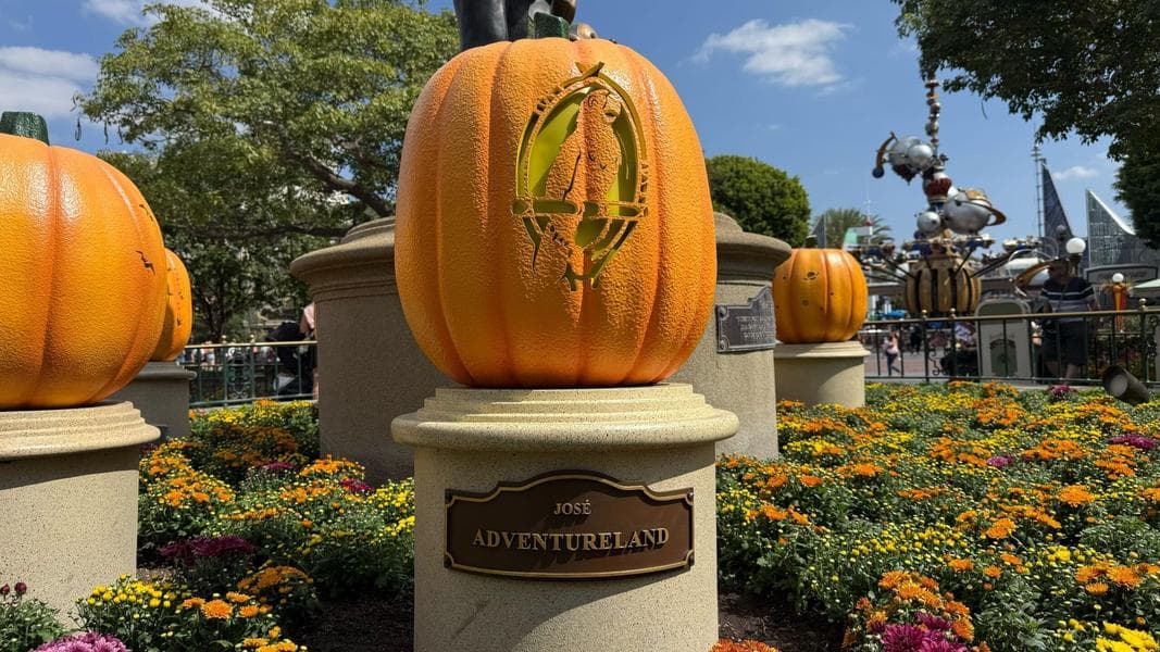 Tarzan Jack-o’-Lantern at Disneyland Replaced by Jose From Enchanted Tiki Room