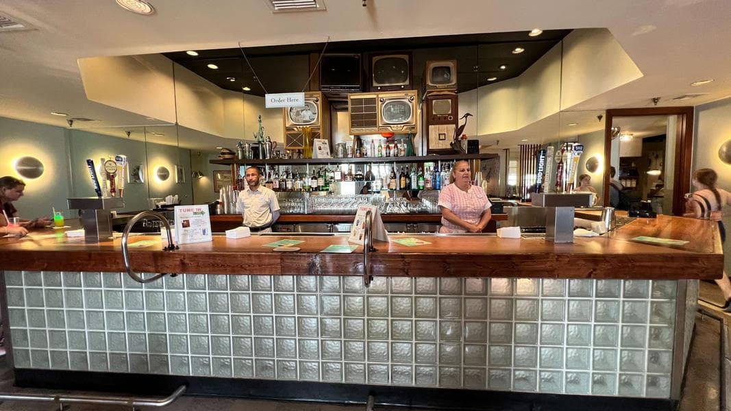 Foot Bar Installed at Tune-In Lounge in Disney’s Hollywood Studios