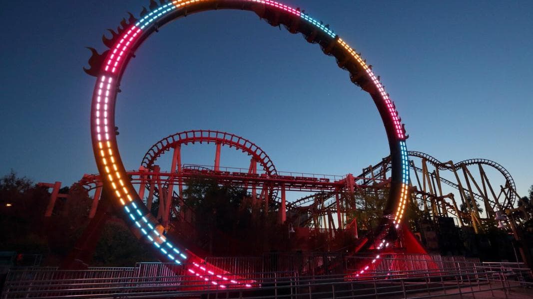 Four More Six Flags Parks Adding Larson Giant Loops in 2016