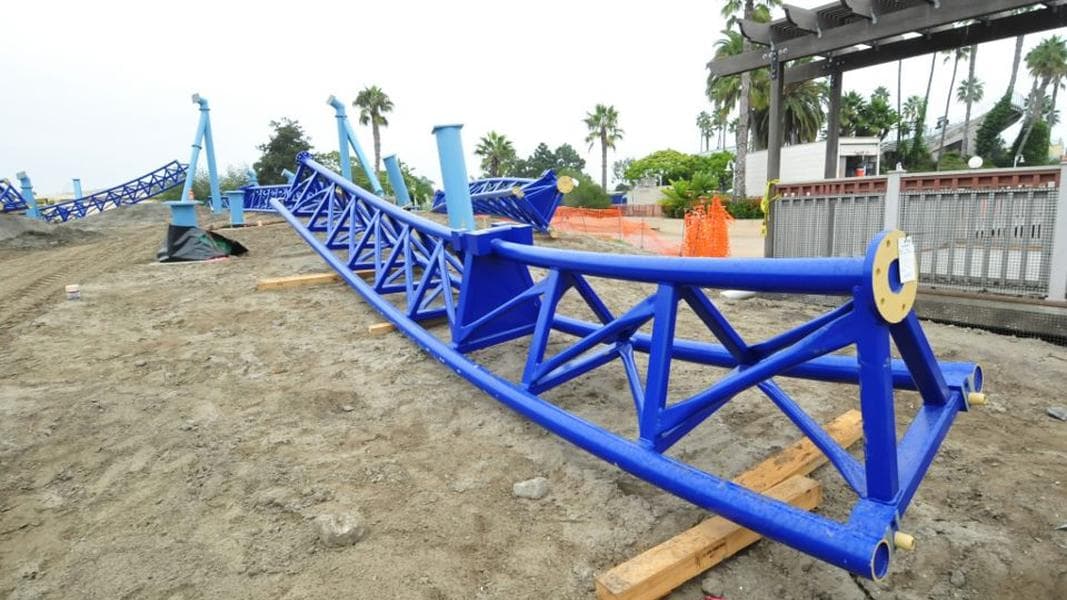 Manta track arrives at SeaWorld San Diego