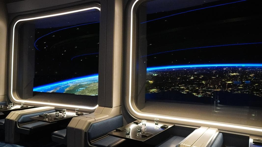 Space 220 Restaurant Stops Serving Lunch at EPCOT