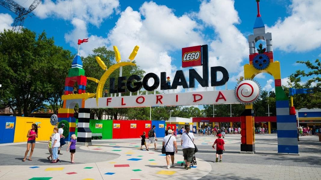 Legoland celebrates Earth Day with plans for $5M solar canopy