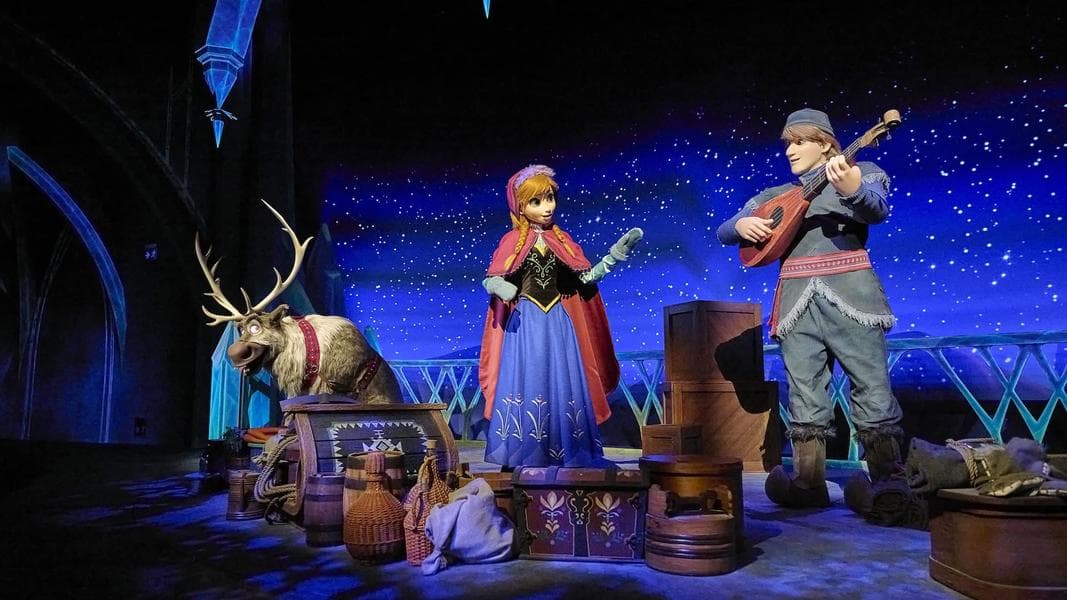 UPDATE: Disney Reveals Debut Month for New Frozen Ever After Animatronics