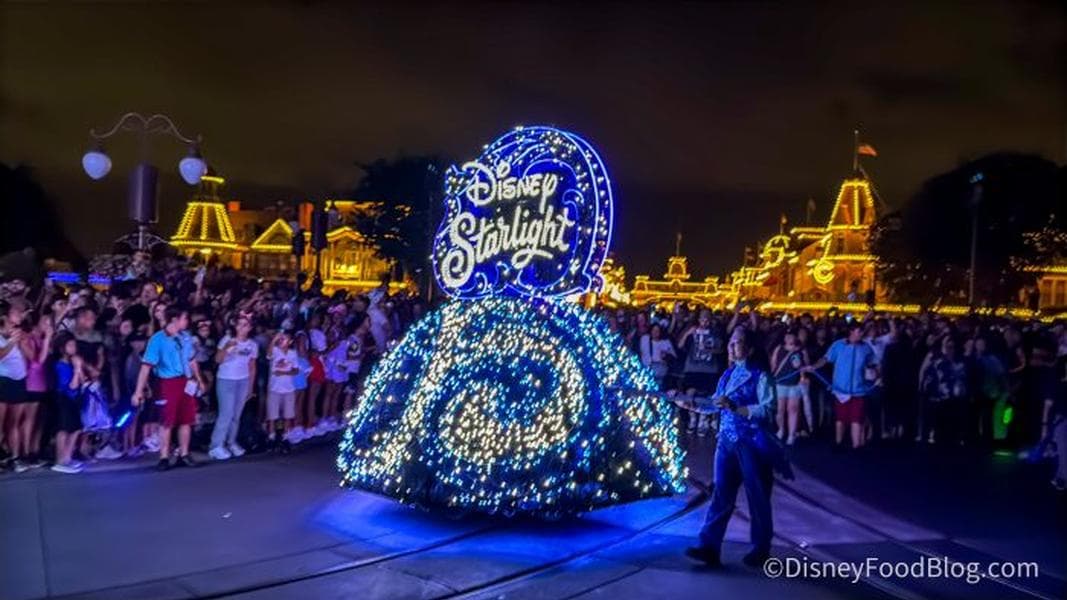 FIRST LOOK at the Stunning NEW Nighttime Parade at Disney World