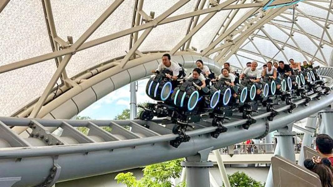 NINE (!!!) Rides Beat Disney’s TRON Lightcycle / Run in BEST New Coaster in America Ranking