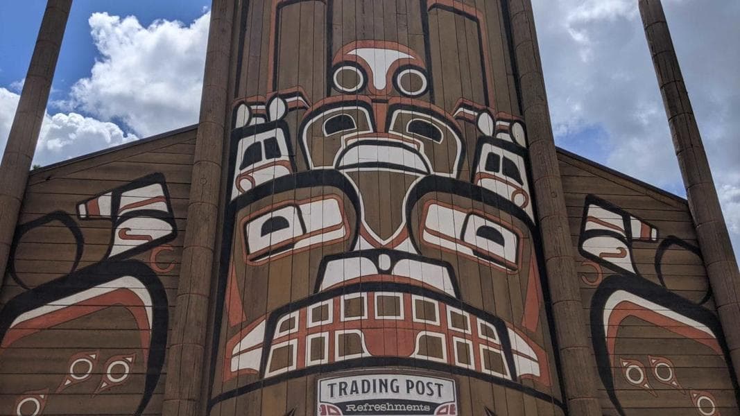 Canada’s Trading Post Refreshments Bar Permanently Closed at EPCOT
