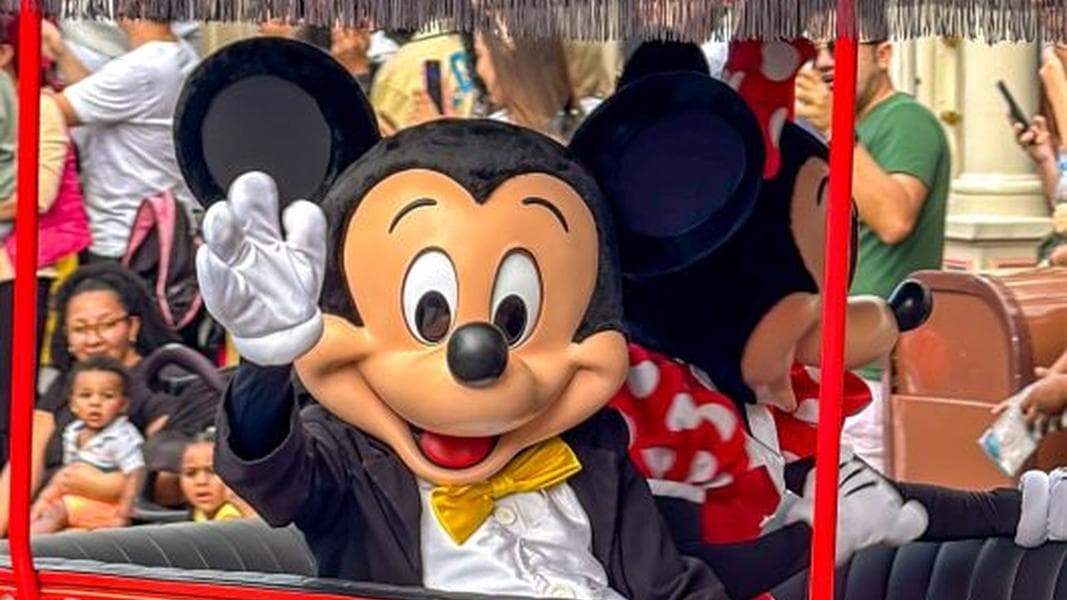 4 Disney World Secrets That’ll Make You Think “I Wish I’d Known About This Sooner”