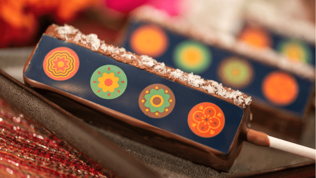 Over 30 (!!) New Snacks Are Coming to Disney Parks SOON!