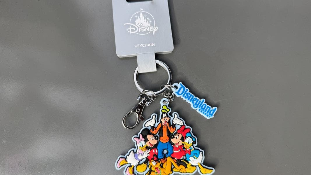 Woman Sues Disney World After Tripping & Falling Over Magic Kingdom Trolley Tracks in Today’s Daily Recap for 12/23/2025