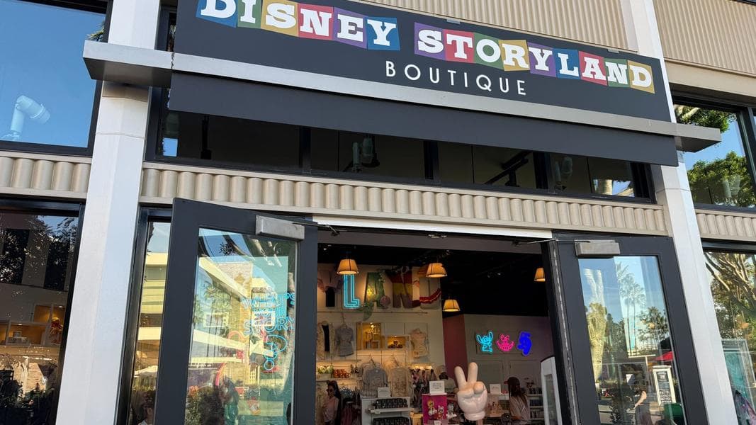 Plush Character Flowers Arrive at Disneyland Resort