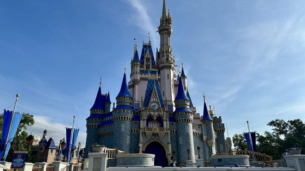 PHOTO REPORT: Magic Kingdom 6/20/2025 (King Triton Statue Update, New Muppet 70th Anniversary Magnet, and Astro Orbiter Testing)