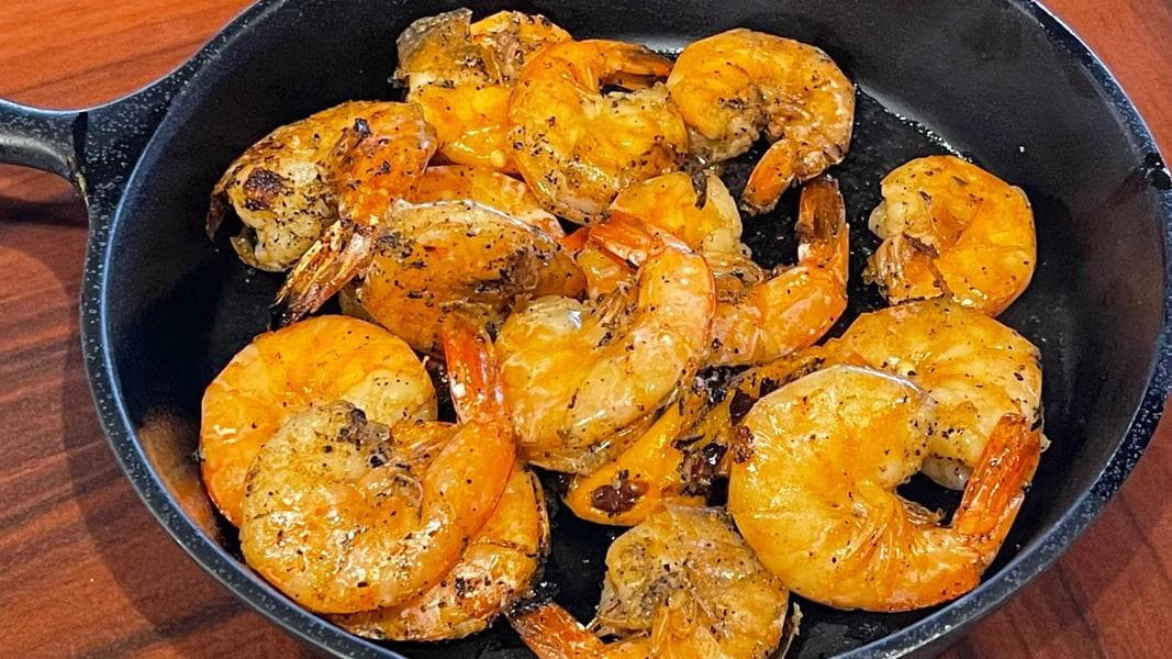 REVIEW: “Ding, Dong The Shrimp Casserole is Dead!” – Peel-N-Eat Shrimp & Grilled Chicken Return to ‘Ohana at Disney’s Polynesian Village Resort