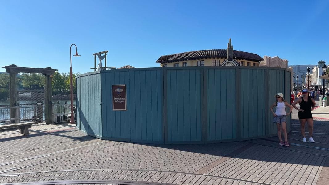 Construction Walls Erected Near Fast & Furious – Supercharged at Universal Studios Florida
