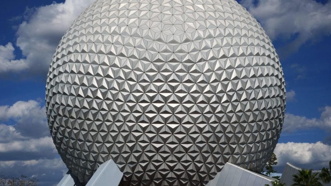 PHOTO REPORT: EPCOT 3/15/20 (Final Day of Operation Before Closure, Cast Members & Characters Say Their Goodbyes, State of the Park, and More)
