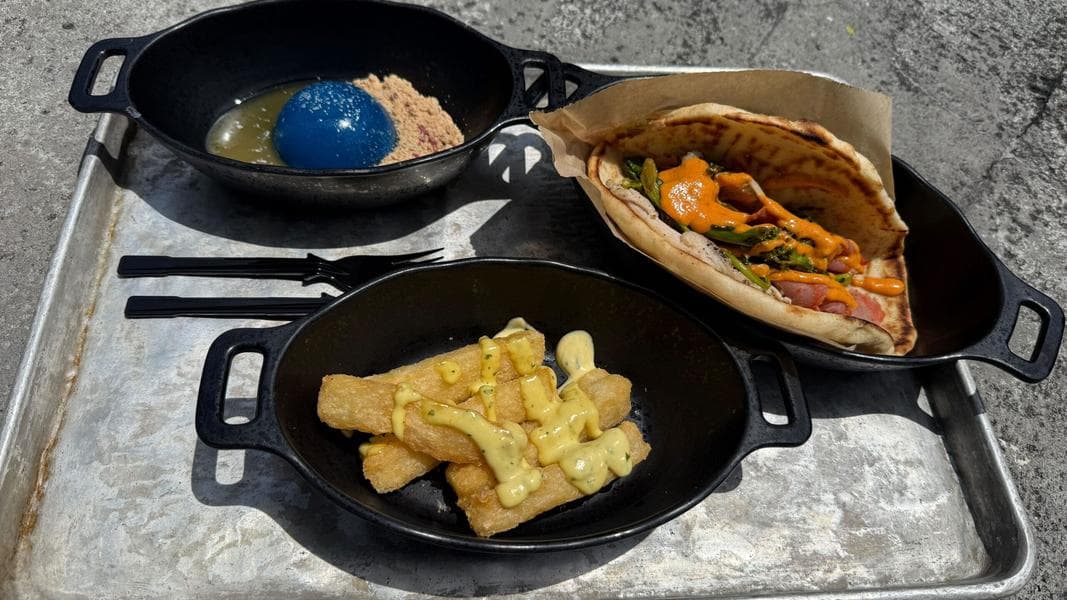 REVIEW: Docking Bay 7 is Serving One of the Most Disgusting Things We’ve Ever Had at Walt Disney World for Star Wars Day