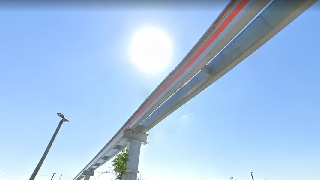 Monorails at Five Surprising Amusement Parks