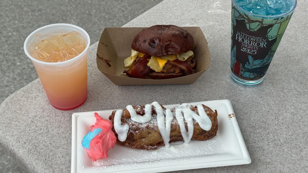 We Found the Next Cult Following HHN Snack at WWE Presents: The Horrors of The Wyatt Sicks Food Booth
