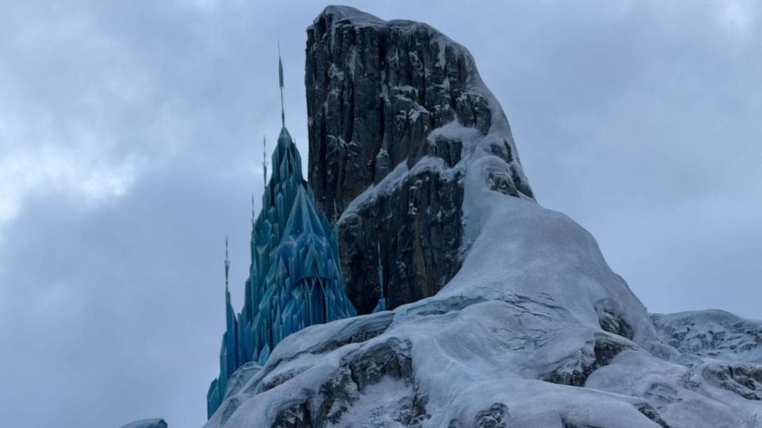 Disney Adventure World Opening Day Completely Sold Out