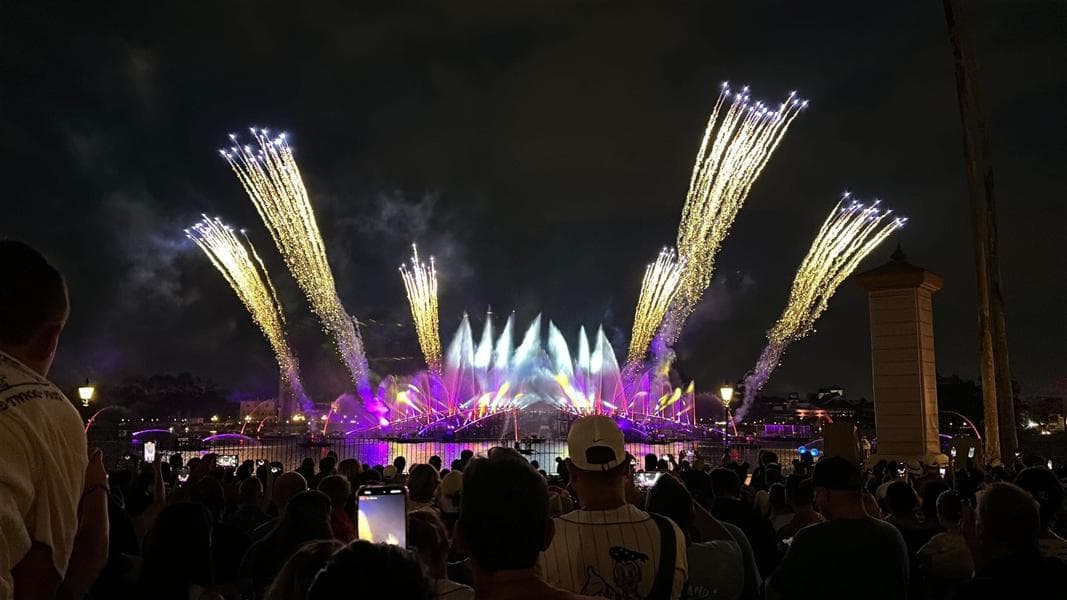VIDEO: ‘Heartbeat of Freedom’ Fireworks Tag at EPCOT for Fourth of July 2025