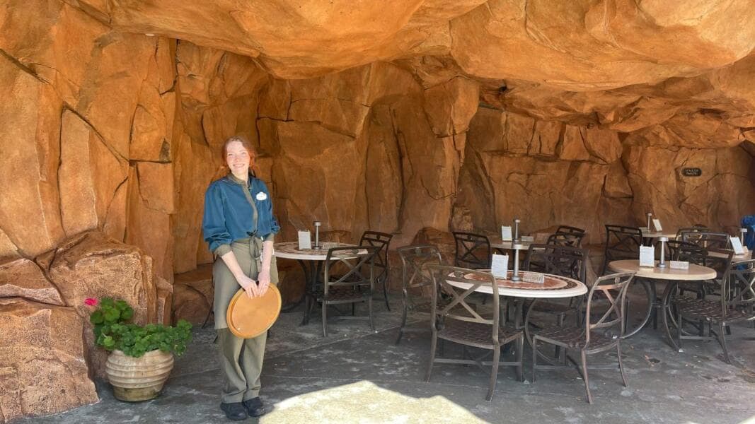 Mythos Restaurant Adds New Lounge Area and Dueling Dragons Mocktails at Islands of Adventure