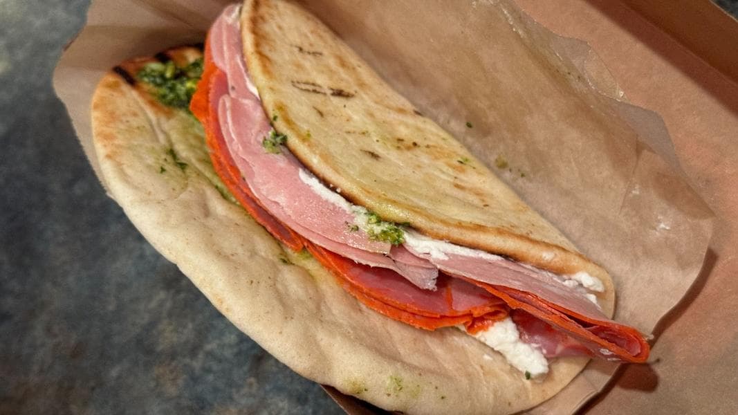 Our First and Only 0/7: New Pijali Wrap at Ronto Roasters in Disneyland